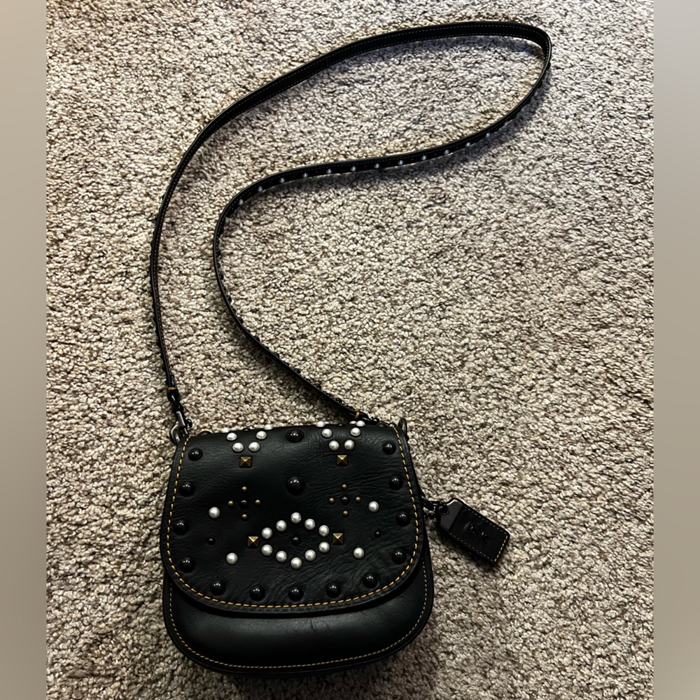 Coach VINTAGE Black Leather Crossbody Bag with Studs and‎ Pearls - Picture 7 of 16